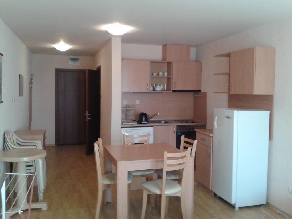 Panorama Beach Apartments Nesebar Room photo